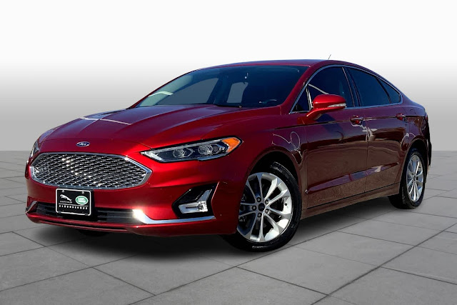 2019 Ford Fusion Energi Titanium