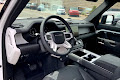 2025 Land Rover Defender X-Dynamic SE