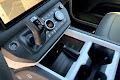 2025 Land Rover Defender X-Dynamic SE