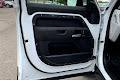 2025 Land Rover Defender X-Dynamic SE