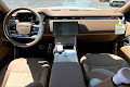 2025 Land Rover Range Rover SV