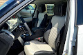 2025 Land Rover Discovery Dynamic SE