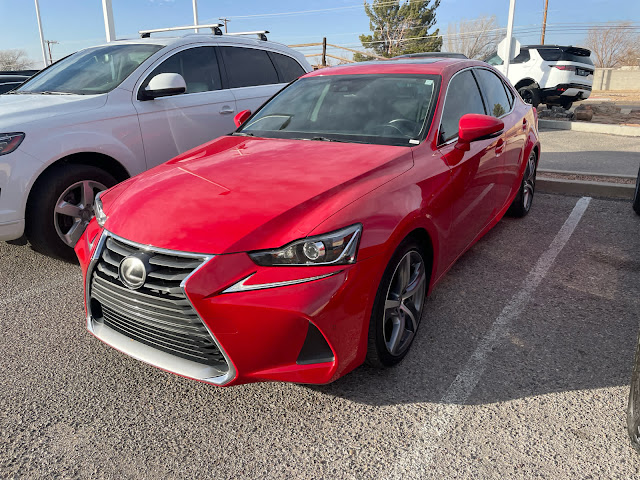 2017 Lexus IS 