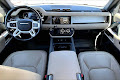 2023 Land Rover Defender SE