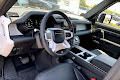 2025 Land Rover Defender X-Dynamic SE