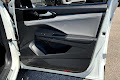 2024 Volkswagen Taos SE Black