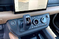 2025 Land Rover Defender X-Dynamic SE