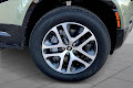 2025 Land Rover Defender X-Dynamic SE