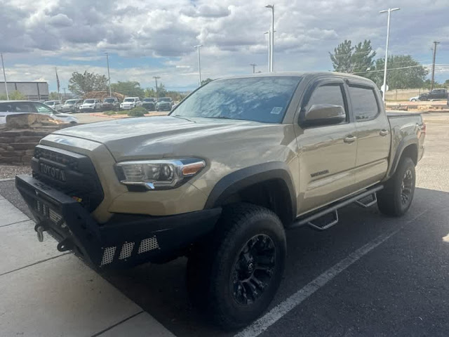 2017 Toyota Tacoma SR5