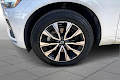 2023 Volvo XC60 Plus Bright Theme
