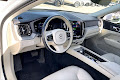 2023 Volvo XC60 Plus Bright Theme