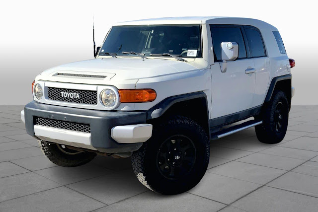 2012 Toyota FJ Cruiser 