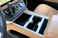 2025 Land Rover Defender X-Dynamic SE