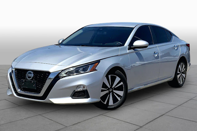 2021 Nissan Altima 2.5 SV