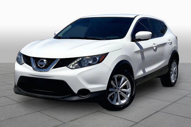 2017 Nissan Rogue Sport S