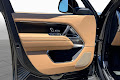 2026 Land Rover Range Rover SE
