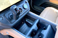 2026 Land Rover Defender X-Dynamic SE