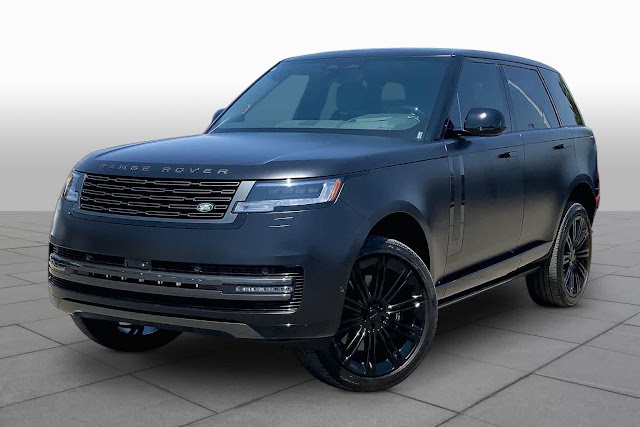 2026 Land Rover Range Rover SE