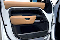 2026 Land Rover Defender X-Dynamic SE