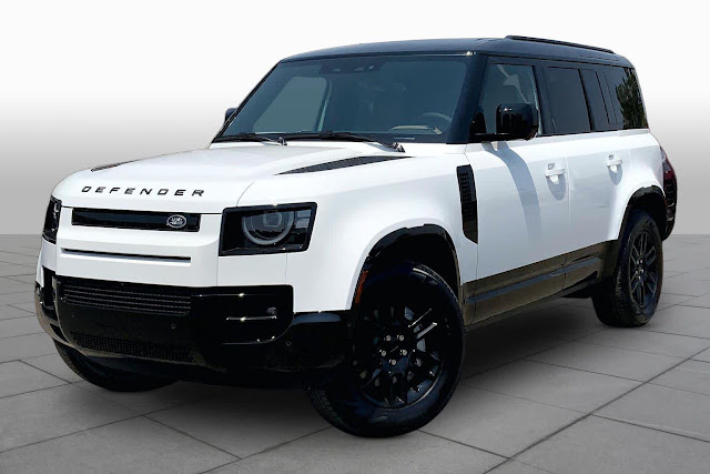 2026 Land Rover Defender X-Dynamic SE