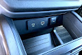 2024 Land Rover Defender X-Dynamic SE