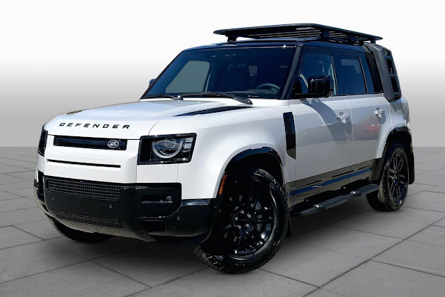 2026 Land Rover Defender X-Dynamic SE
