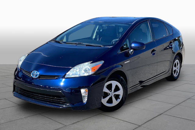 2014 Toyota Prius Three