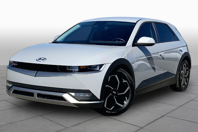 2024 Hyundai IONIQ 5 SE